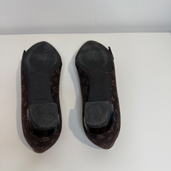 Authentic Louis Vuitton Brown Canvas Ballet Flats - size 36 - Picture 5 of 8